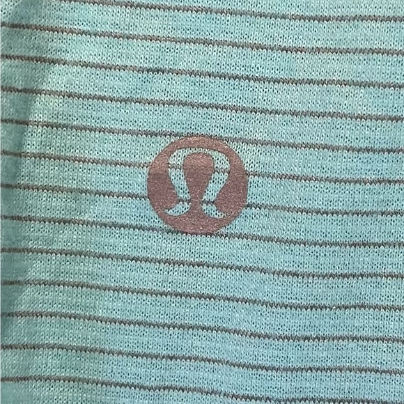 Lululemon activewear tank top sz 8 - Picture 6 of 6